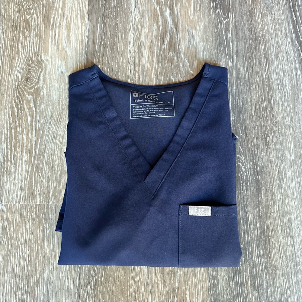 Figs Navy Catarina One Pocket Scrub Top